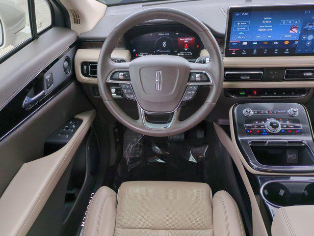 used 2022 Lincoln Nautilus car, priced at $32,386