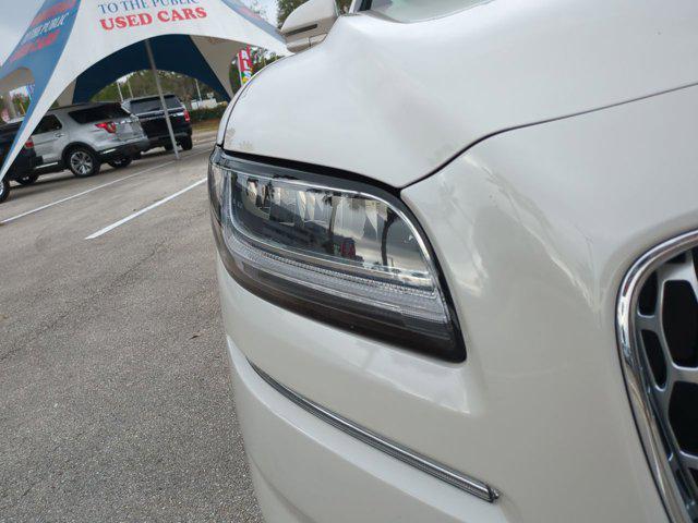 used 2022 Lincoln Nautilus car, priced at $32,386