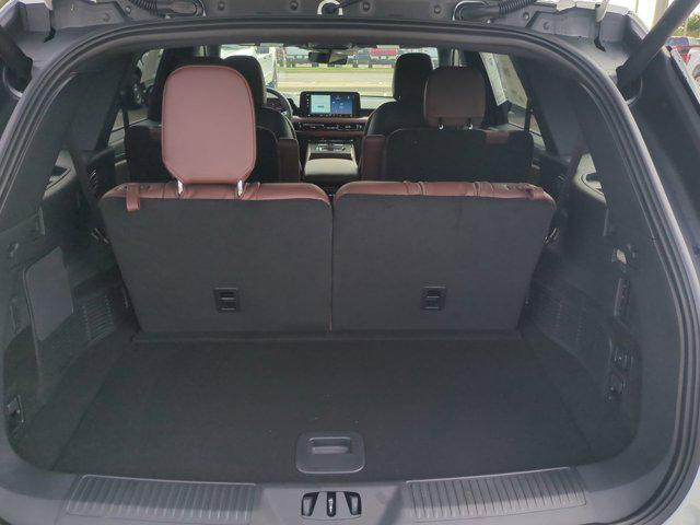 new 2025 Lincoln Aviator car, priced at $70,945