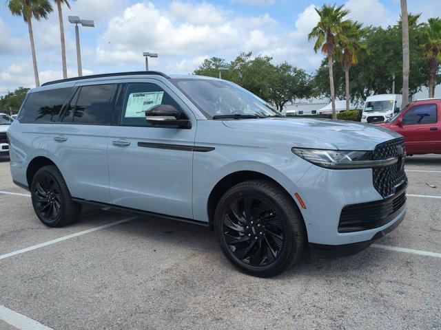 new 2025 Lincoln Navigator car, priced at $106,555