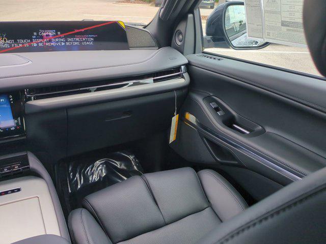 new 2025 Lincoln Navigator car, priced at $106,555