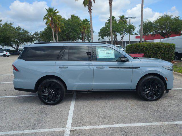 new 2025 Lincoln Navigator car, priced at $106,555