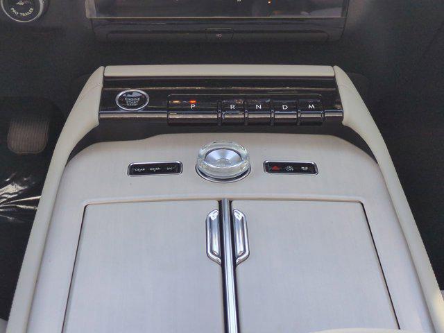 new 2025 Lincoln Navigator car, priced at $107,830