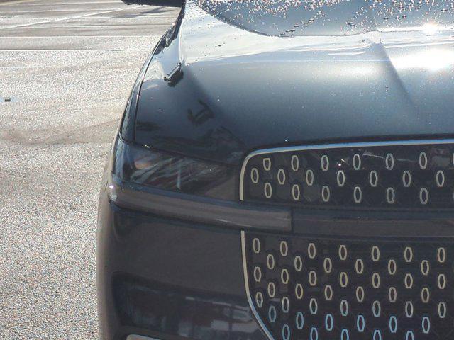 new 2025 Lincoln Navigator car, priced at $107,830