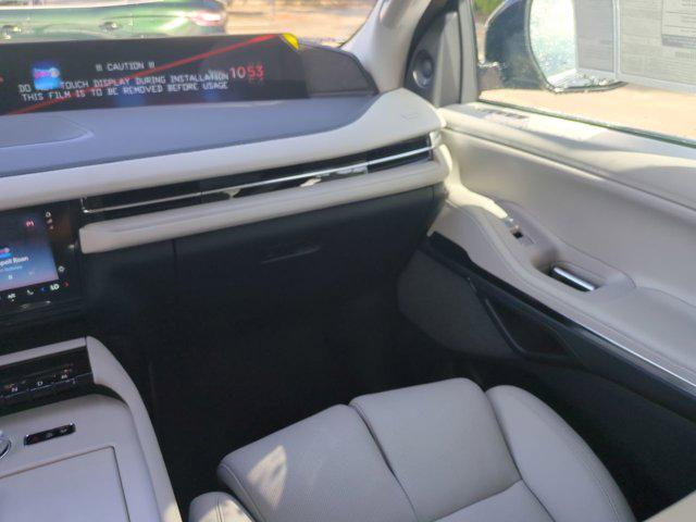 new 2025 Lincoln Navigator car, priced at $107,830