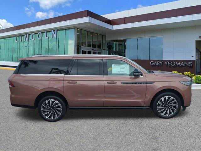 new 2025 Lincoln Navigator car, priced at $122,590