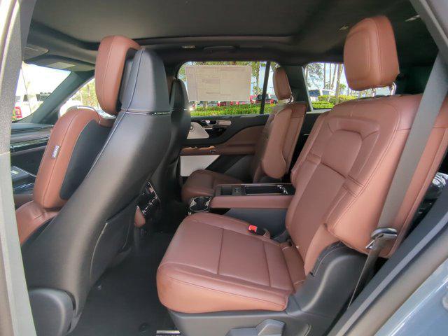 new 2025 Lincoln Aviator car, priced at $78,600