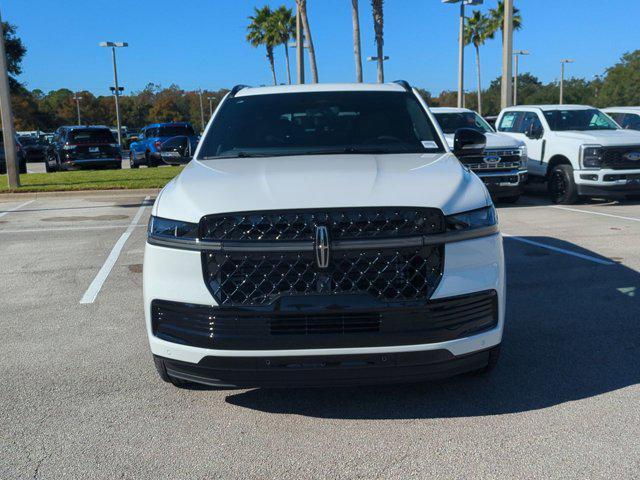 new 2025 Lincoln Navigator car, priced at $111,330