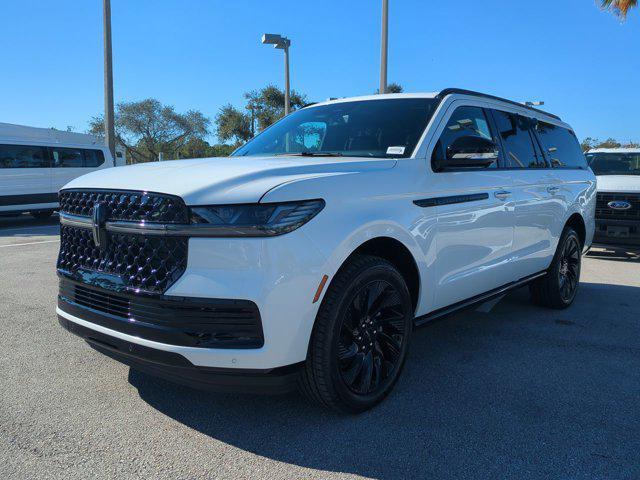 new 2025 Lincoln Navigator car, priced at $111,330