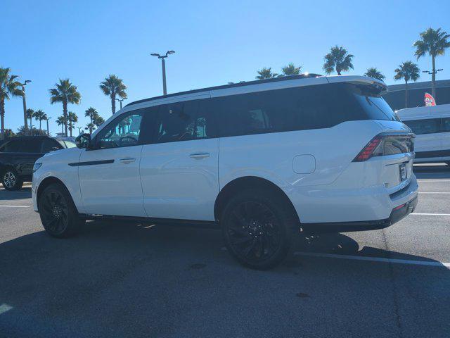 new 2025 Lincoln Navigator car, priced at $111,330