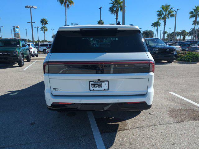 new 2025 Lincoln Navigator car, priced at $111,330