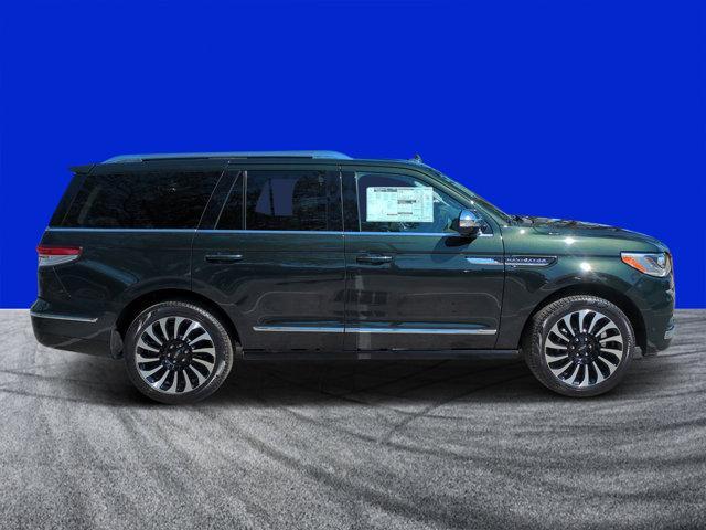 new 2024 Lincoln Navigator car, priced at $120,015