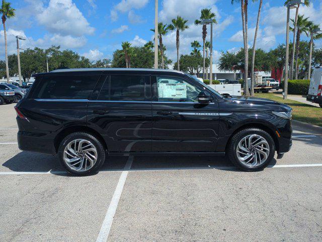 new 2025 Lincoln Navigator car, priced at $96,466