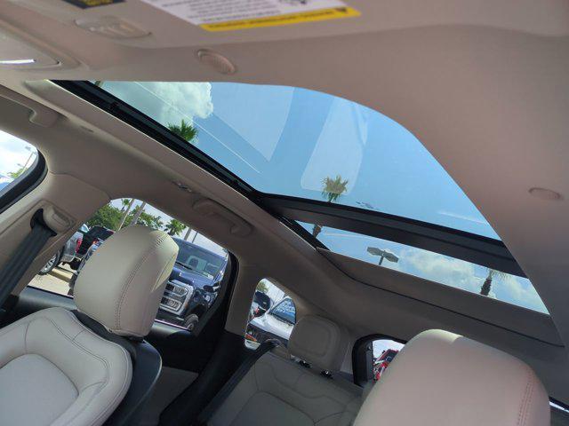 new 2025 Lincoln Corsair car, priced at $47,670
