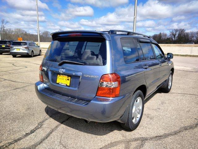 used 2005 Toyota Highlander car, priced at $5,995