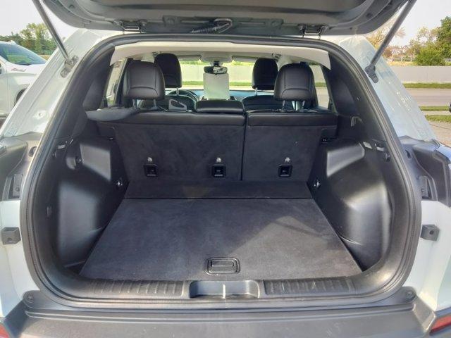 used 2019 Jeep Cherokee car, priced at $18,550