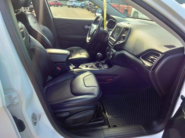 used 2019 Jeep Cherokee car, priced at $18,550