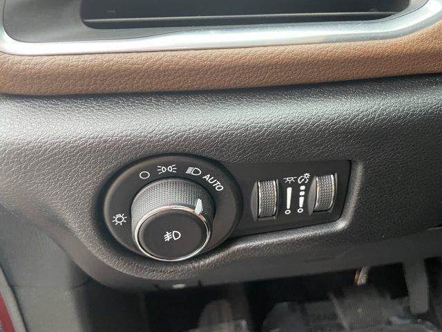 used 2018 Chrysler Pacifica car, priced at $17,900