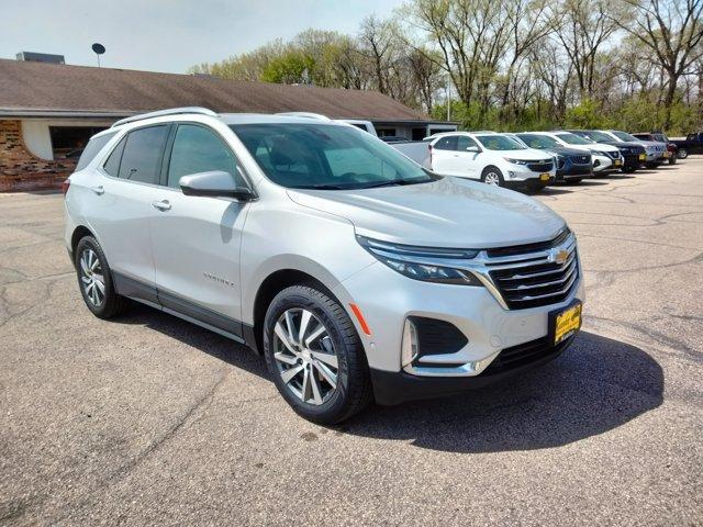 used 2022 Chevrolet Equinox car, priced at $28,375