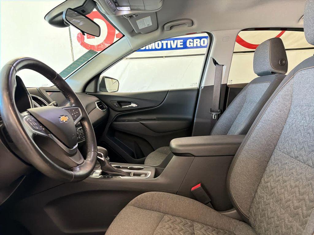 used 2022 Chevrolet Equinox car, priced at $20,241