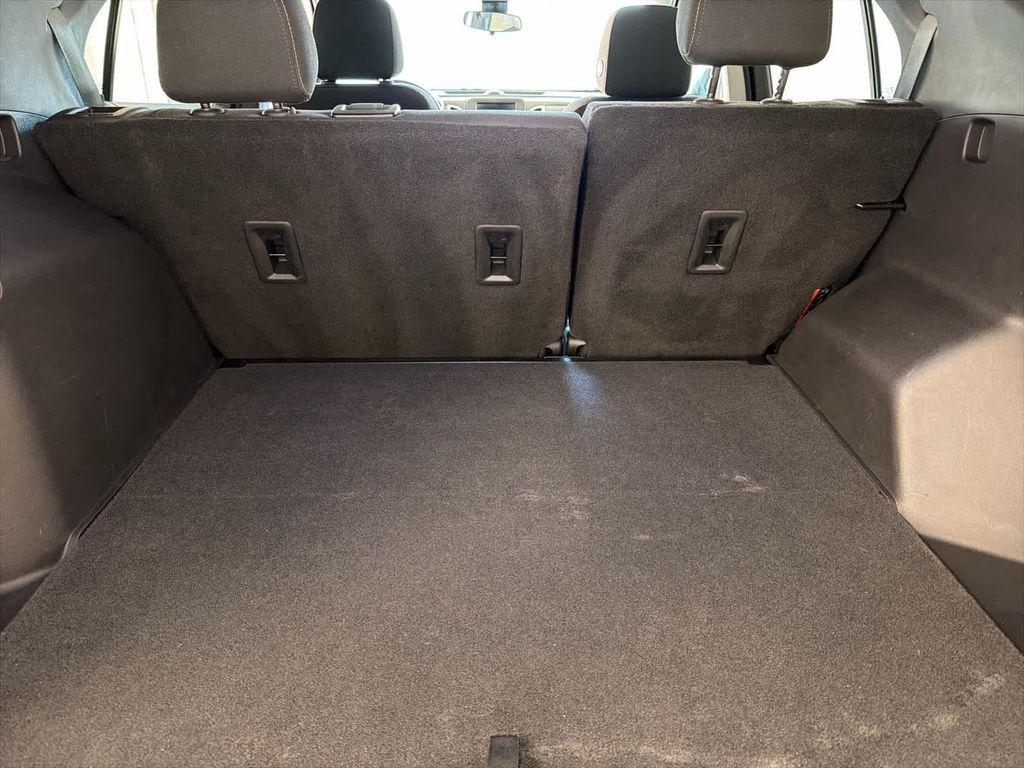 used 2022 Chevrolet Equinox car, priced at $20,241