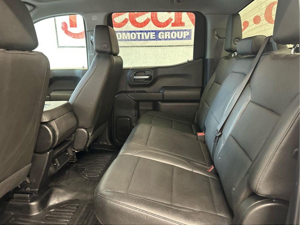 used 2023 GMC Sierra 1500 car, priced at $30,900