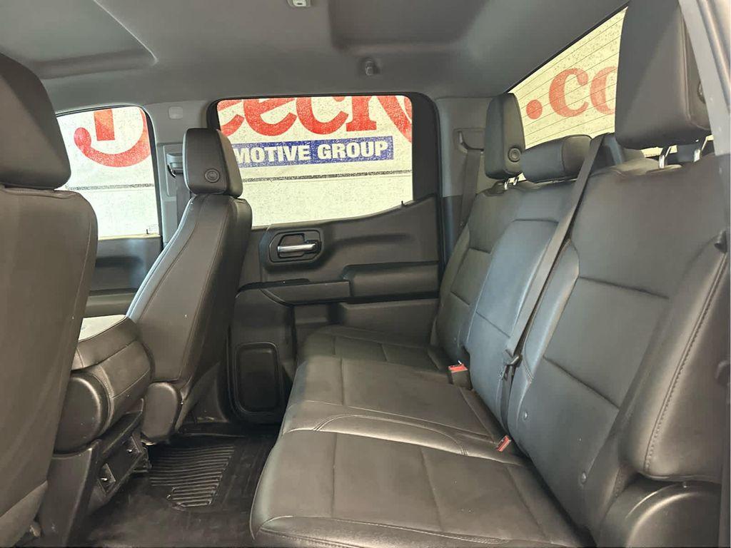 used 2023 GMC Sierra 1500 car, priced at $30,900