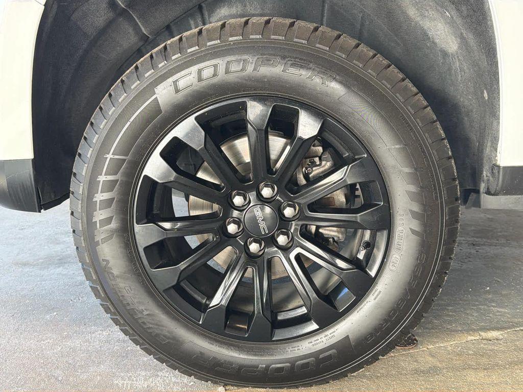 used 2021 GMC Canyon car, priced at $26,998