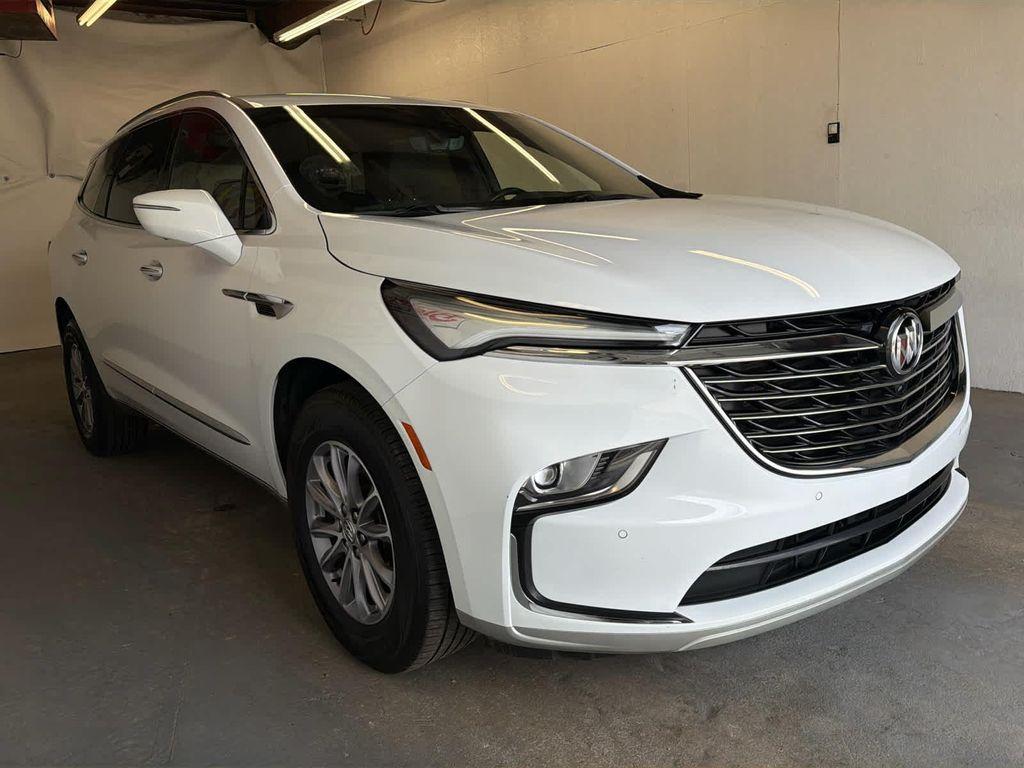 used 2024 Buick Enclave car, priced at $29,500