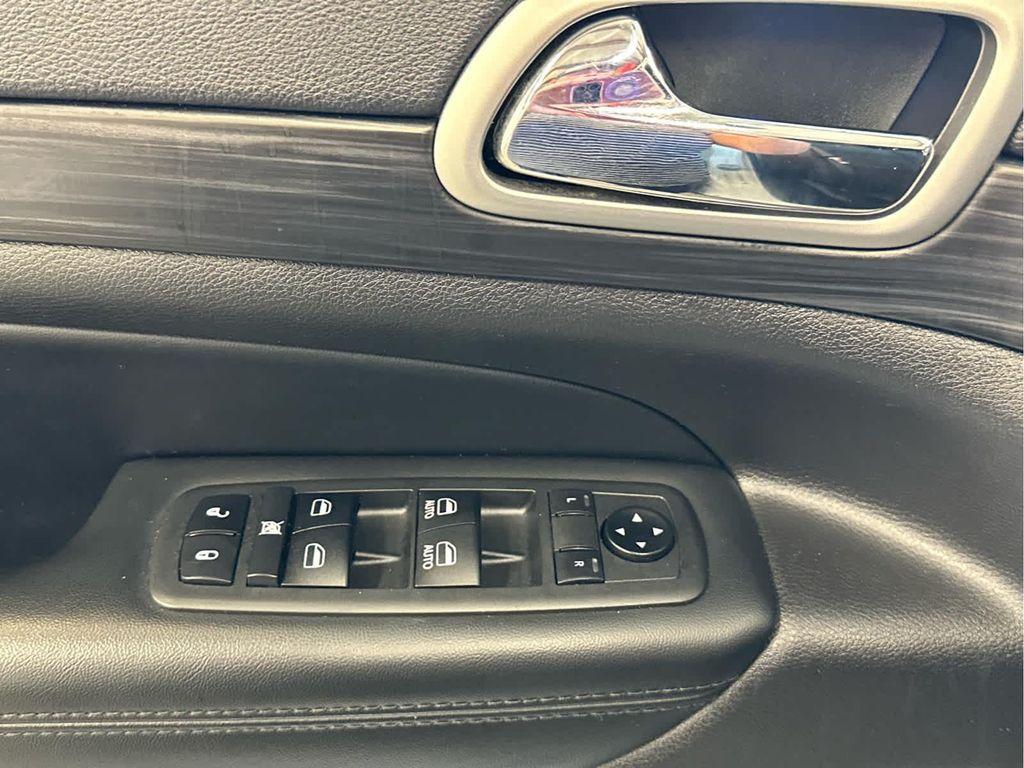 used 2019 Jeep Grand Cherokee car, priced at $14,950