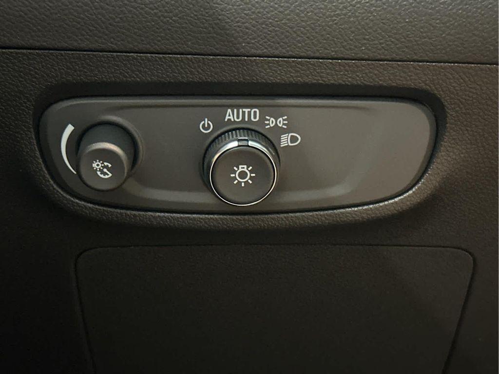 new 2026 Buick Encore GX car, priced at $31,290