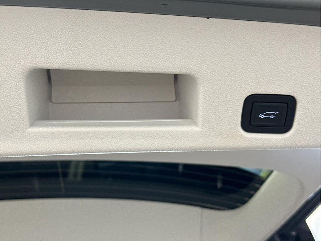 new 2025 GMC Acadia car, priced at $60,680