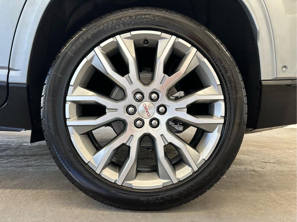 new 2025 GMC Acadia car, priced at $60,680