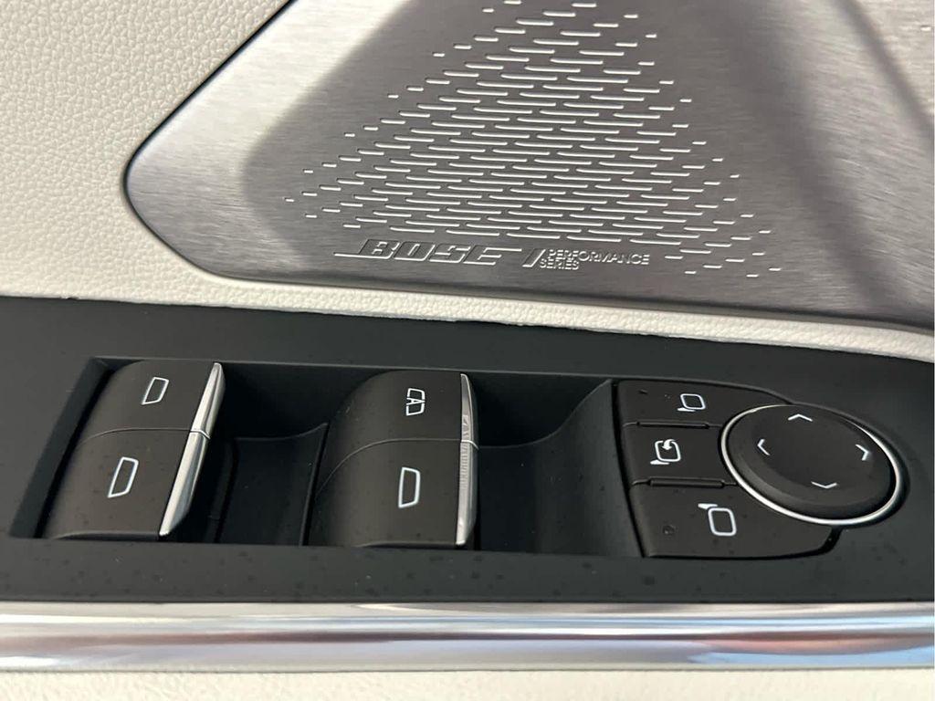 new 2025 GMC Acadia car, priced at $60,680