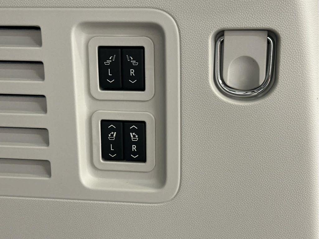 new 2025 GMC Acadia car, priced at $60,680