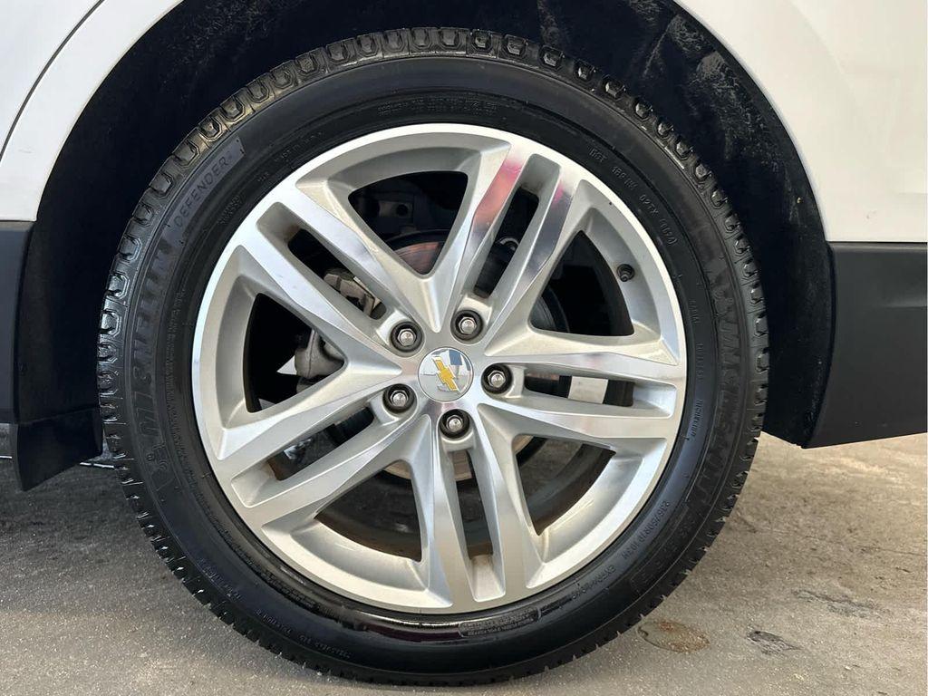 used 2019 Chevrolet Equinox car, priced at $19,550