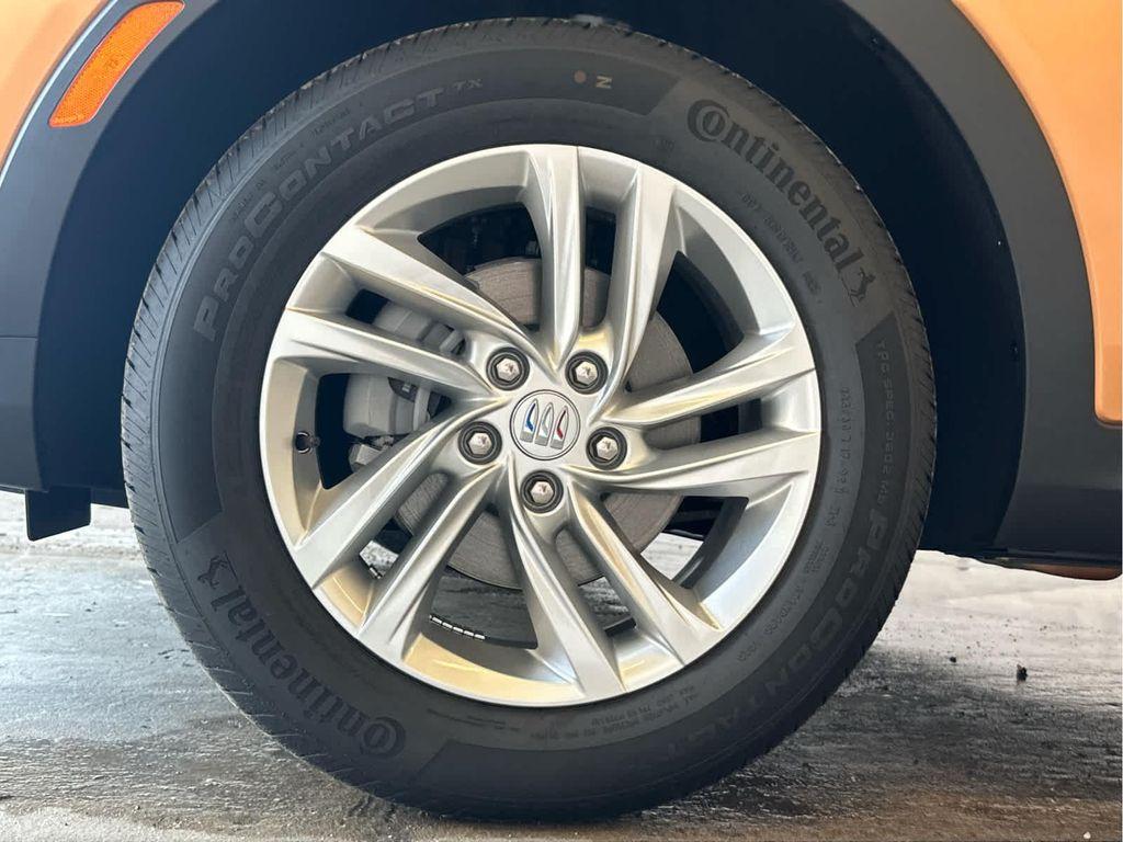 new 2025 Buick Envista car, priced at $26,782