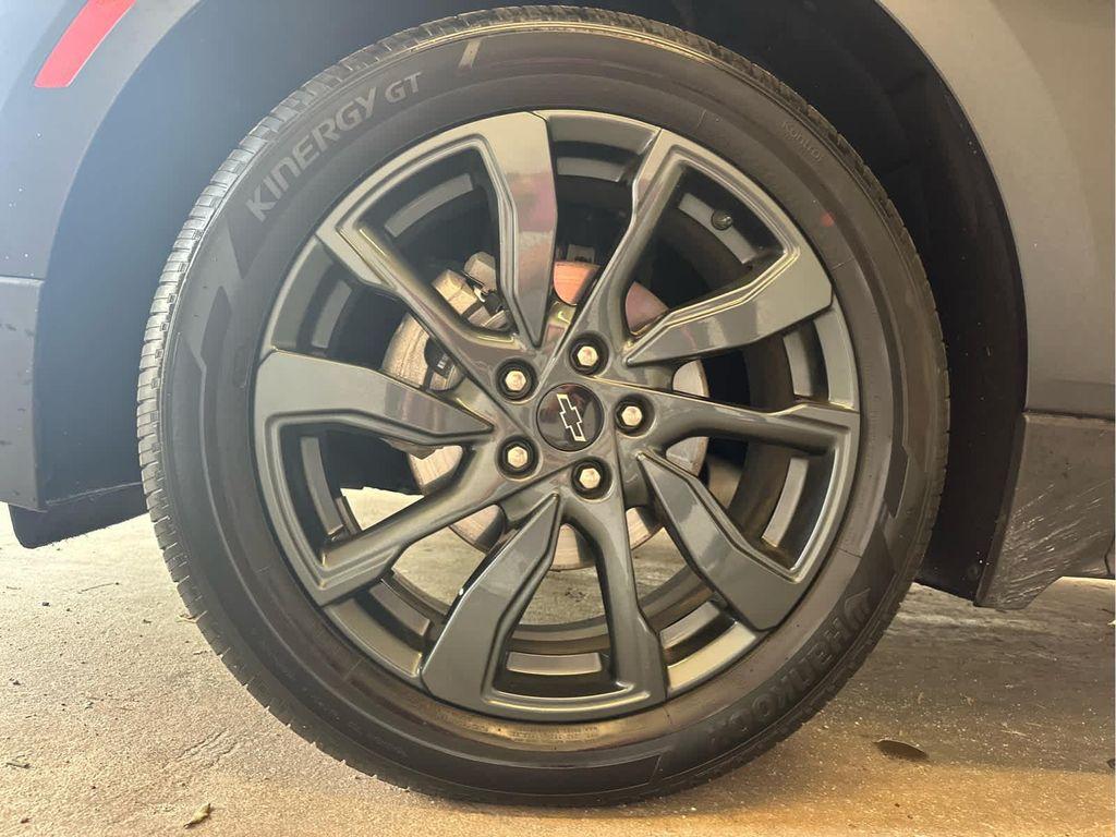 used 2023 Chevrolet Equinox car, priced at $26,334