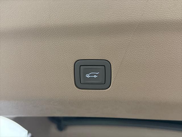 new 2025 GMC Yukon XL car, priced at $92,535