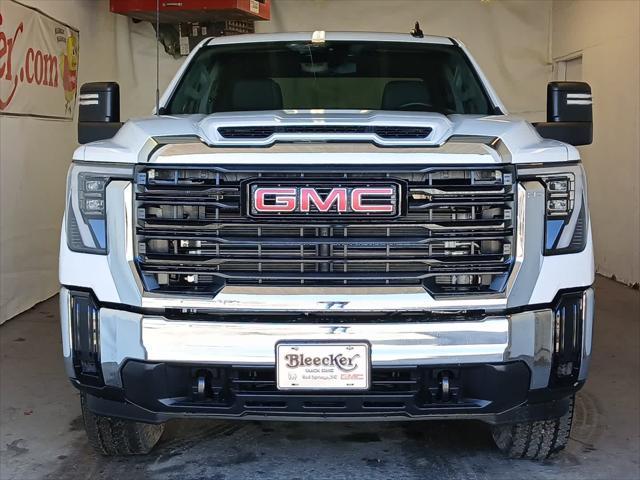 new 2025 GMC Sierra 2500 car, priced at $67,060