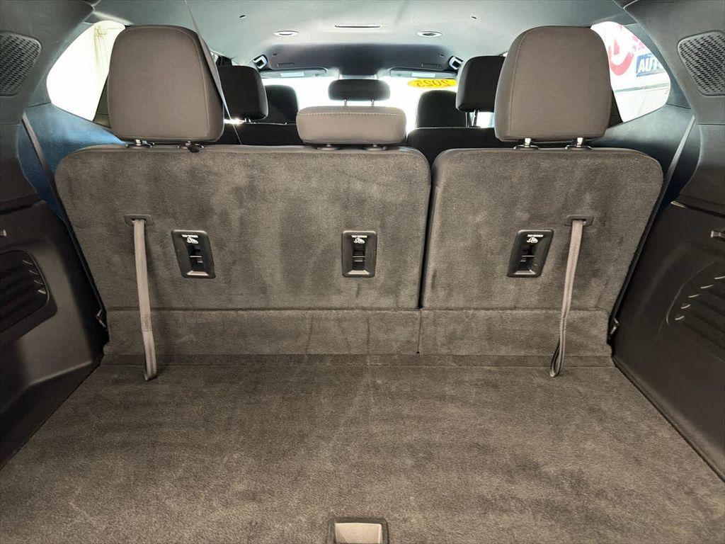 used 2025 GMC Acadia car, priced at $37,900