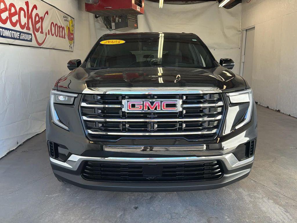 used 2025 GMC Acadia car, priced at $37,900