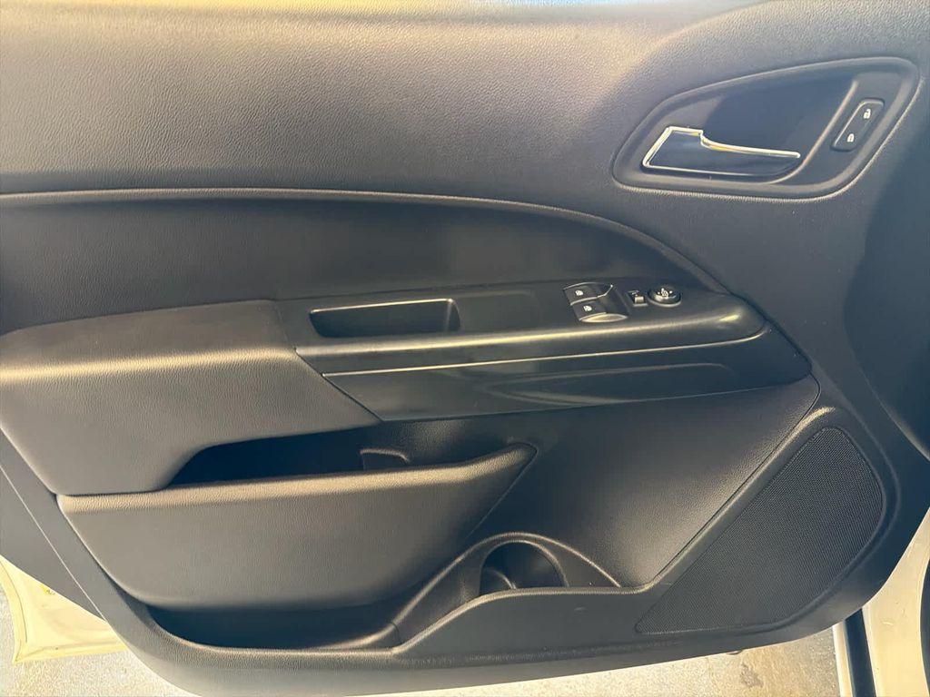 used 2022 Chevrolet Colorado car, priced at $21,400