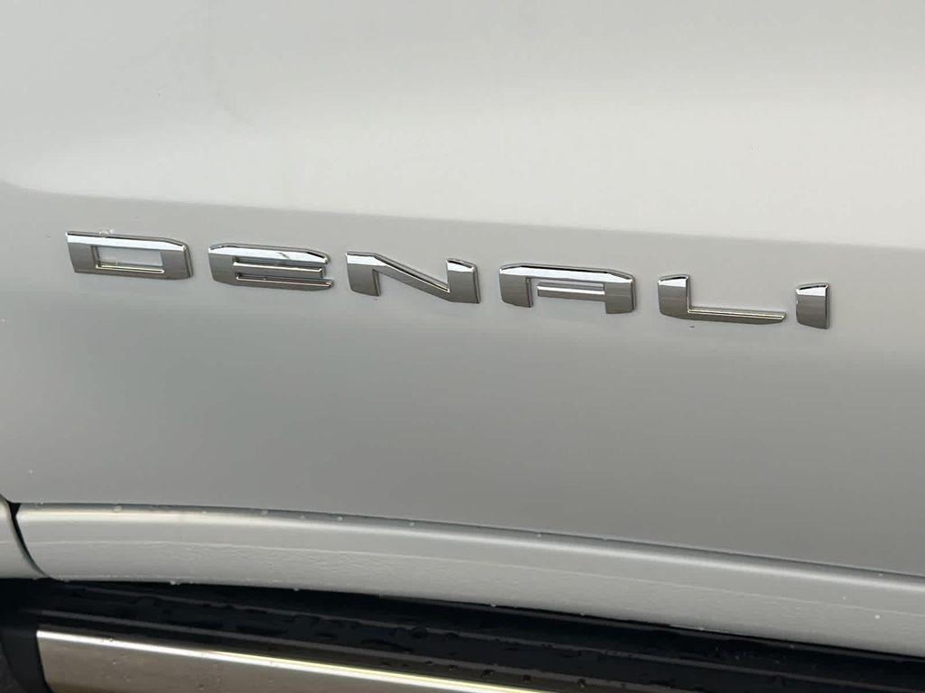 new 2026 GMC Sierra 1500 car, priced at $78,925