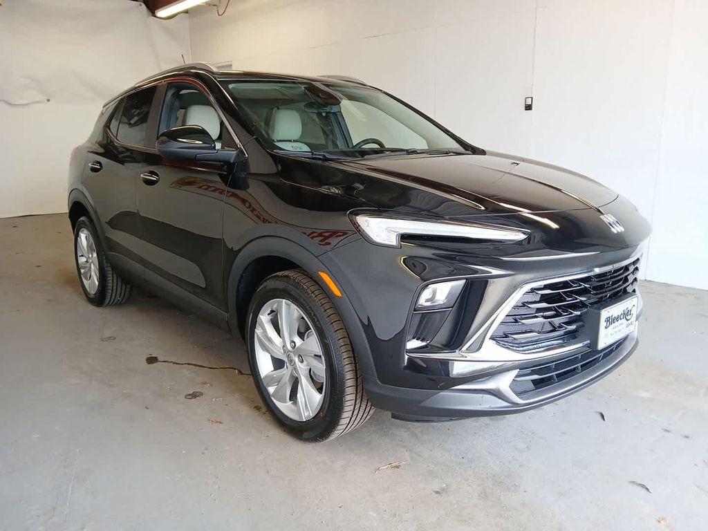 new 2025 Buick Encore GX car, priced at $28,301