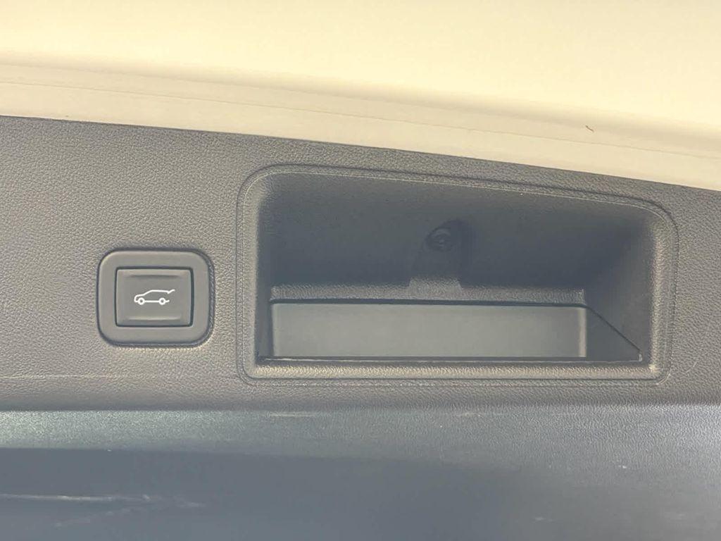 used 2024 GMC Terrain car, priced at $25,991