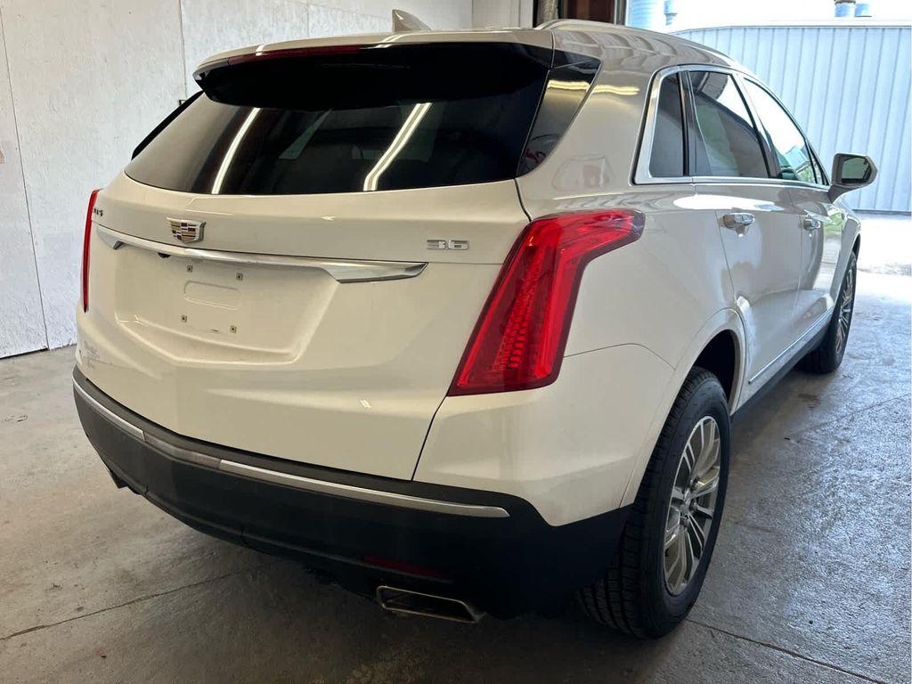 used 2017 Cadillac XT5 car, priced at $17,000