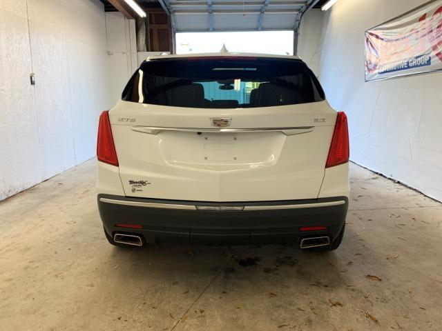 used 2017 Cadillac XT5 car, priced at $15,995