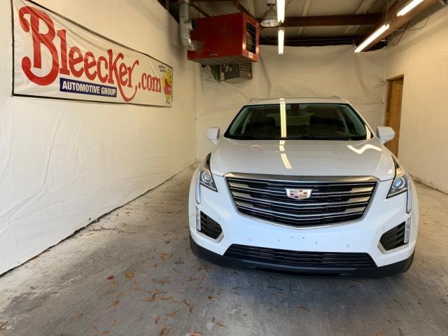 used 2017 Cadillac XT5 car, priced at $15,995
