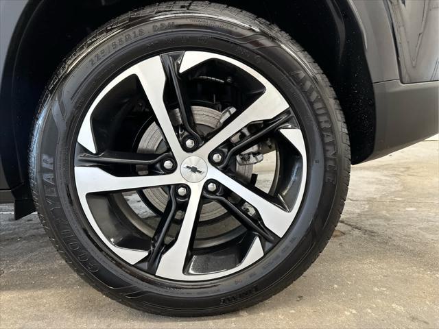 used 2025 Chevrolet Trax car, priced at $23,937